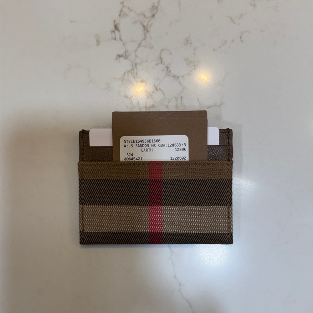 NWT Burberry Checkered Card Holder